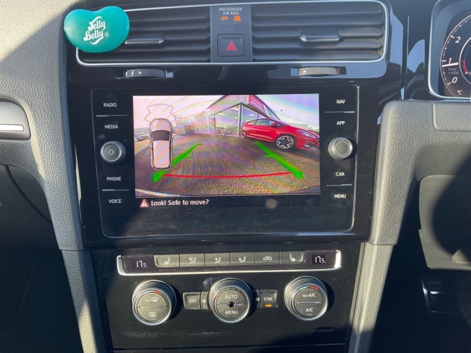 2025 Volkswagen Golf