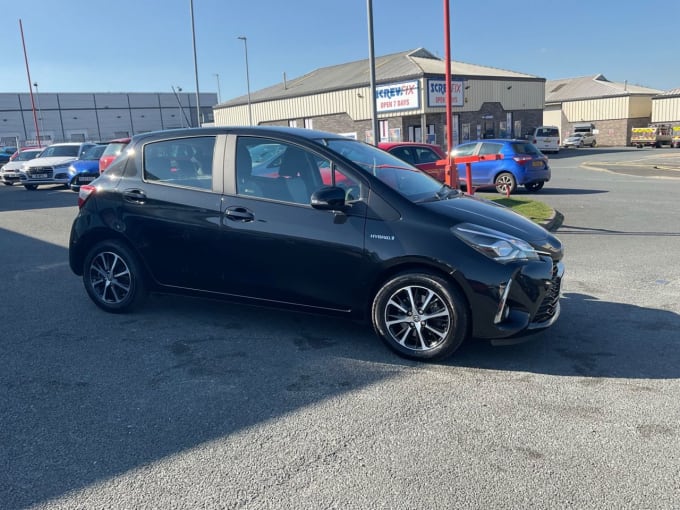 2025 Toyota Yaris