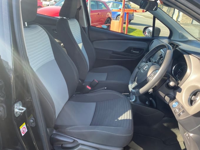 2025 Toyota Yaris