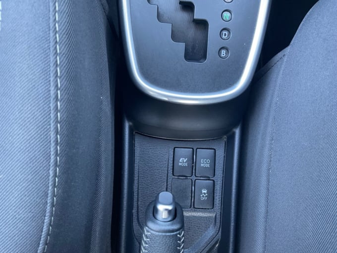 2025 Toyota Yaris