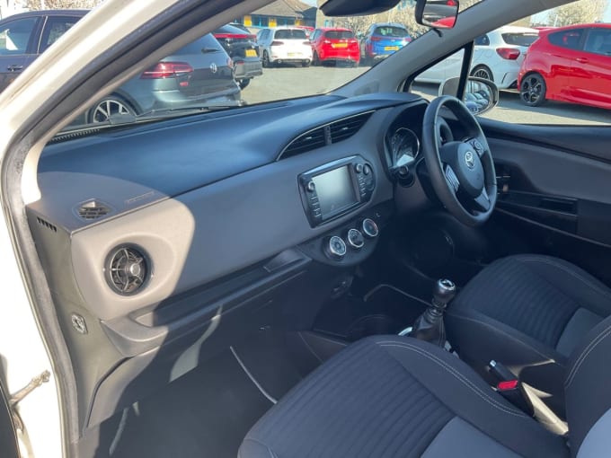 2025 Toyota Yaris