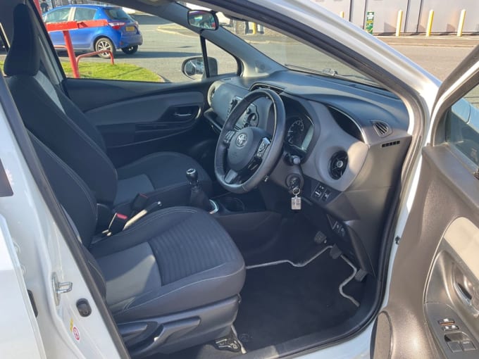 2025 Toyota Yaris
