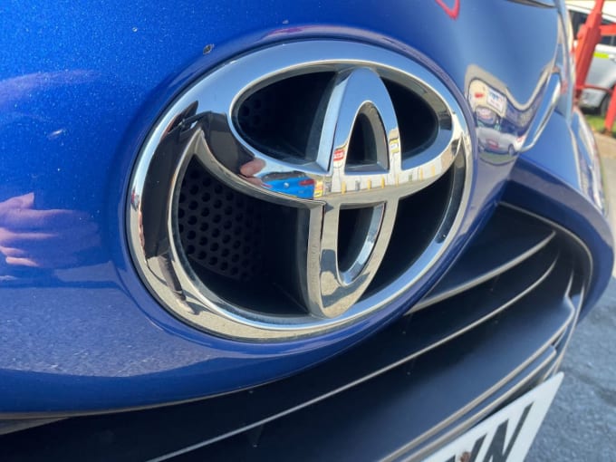 2025 Toyota Yaris