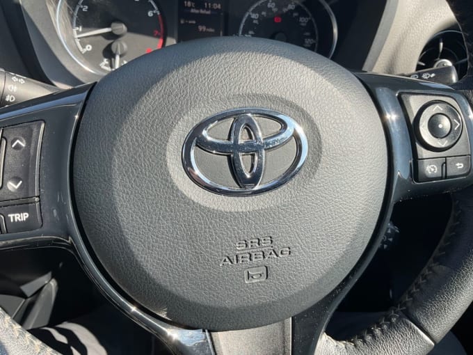 2025 Toyota Yaris