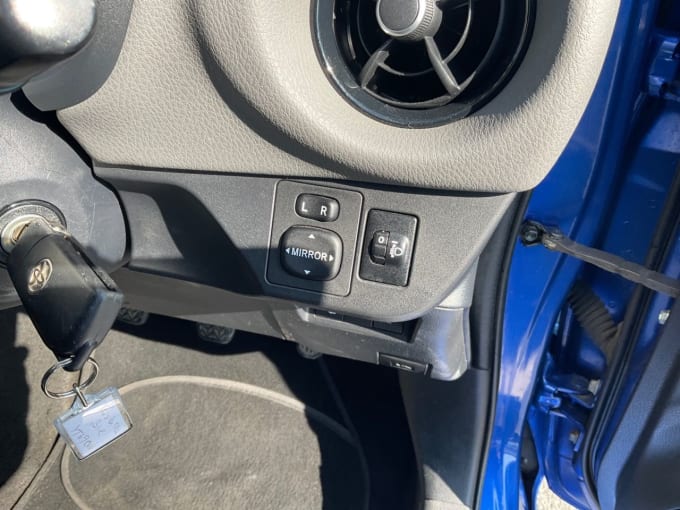 2025 Toyota Yaris