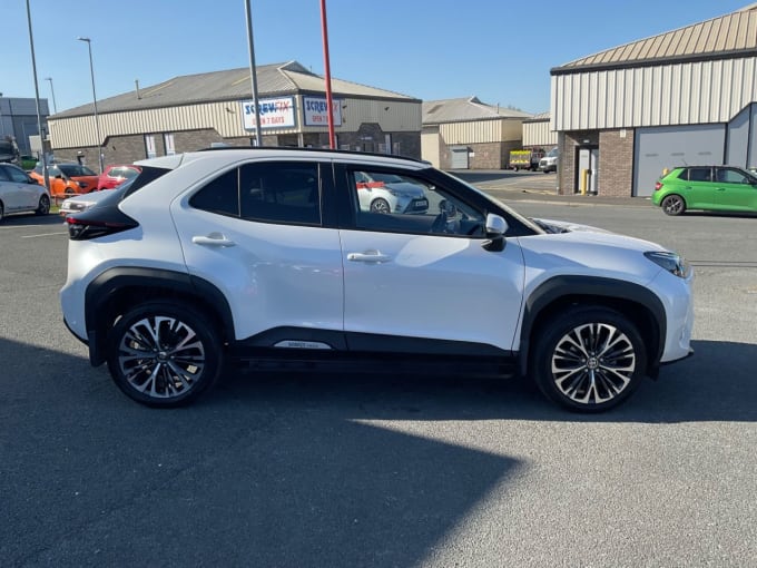 2025 Toyota Yaris Cross
