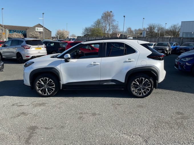 2025 Toyota Yaris Cross