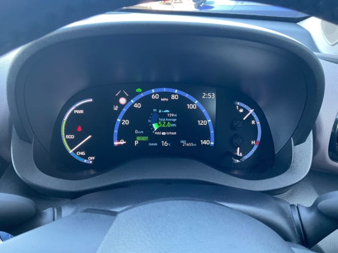 2025 Toyota Yaris Cross