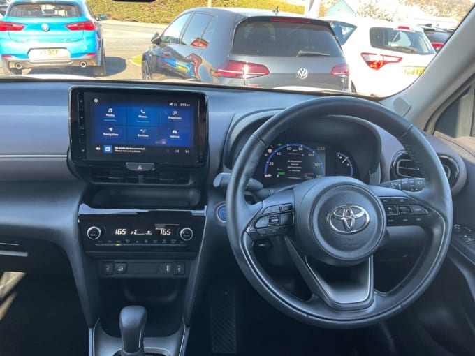 2025 Toyota Yaris Cross