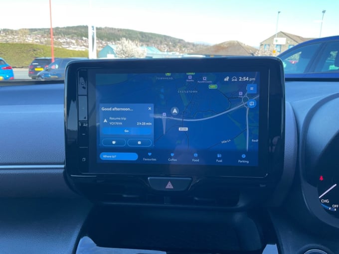 2025 Toyota Yaris Cross