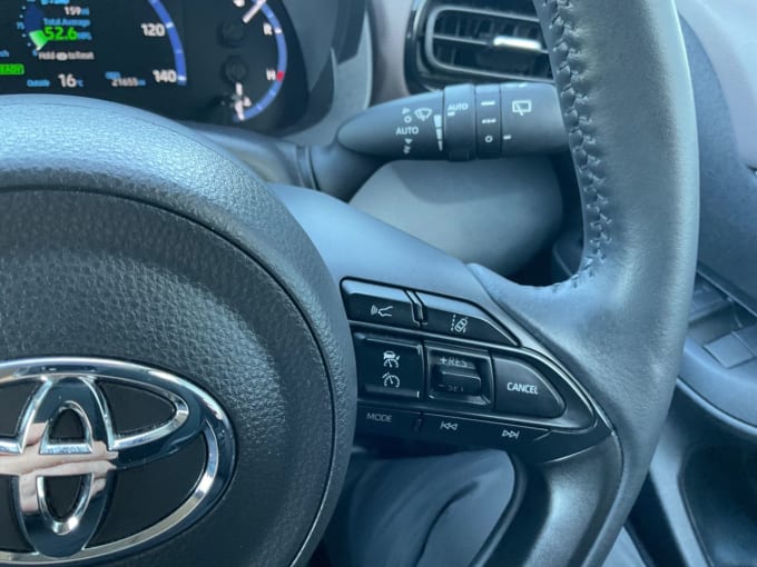 2025 Toyota Yaris Cross