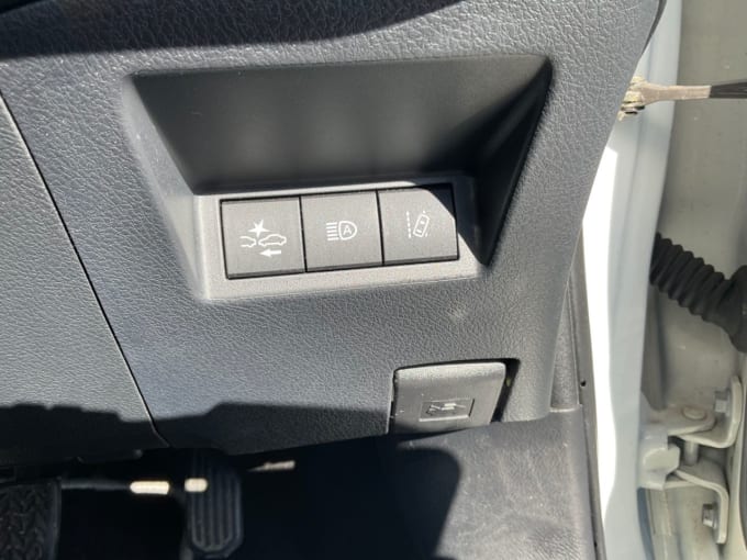 2025 Toyota Yaris