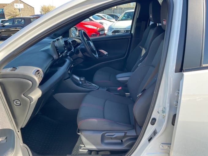 2025 Toyota Yaris