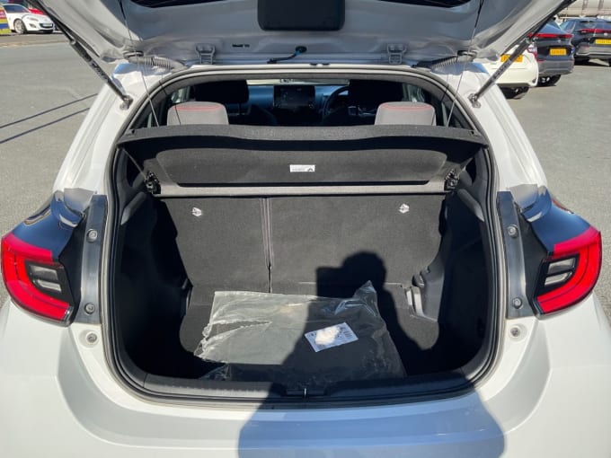 2025 Toyota Yaris