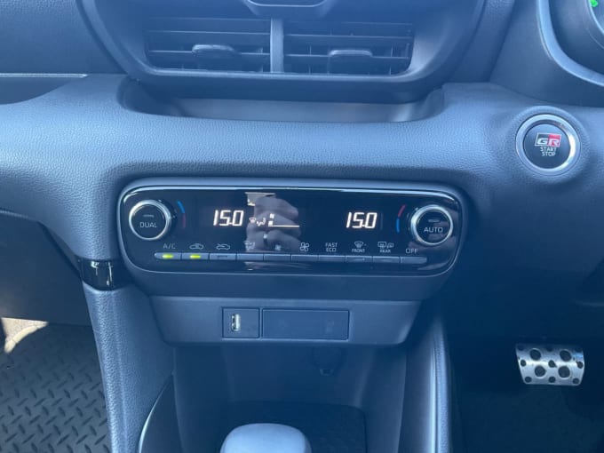 2025 Toyota Yaris