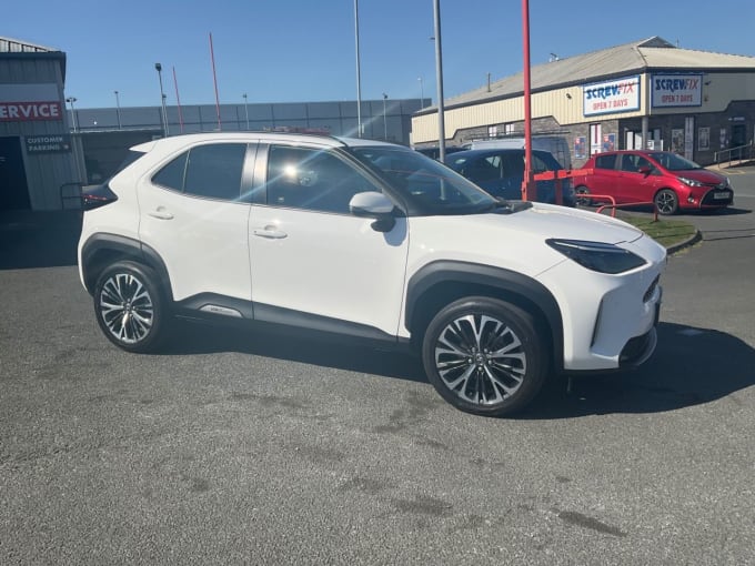 2025 Toyota Yaris Cross