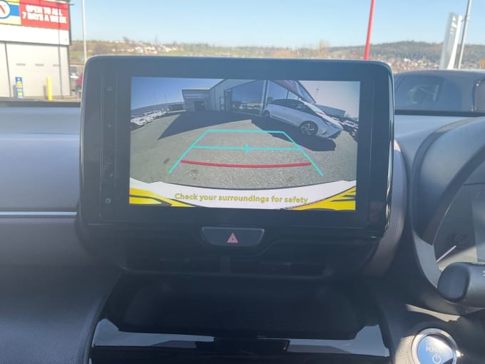 2025 Toyota Yaris Cross