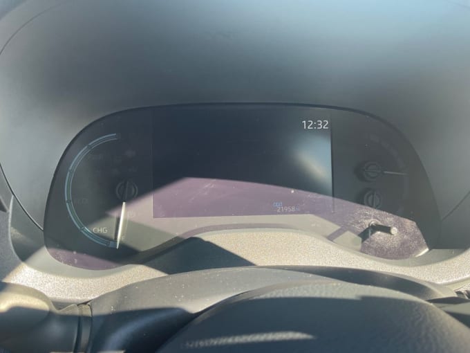 2025 Toyota Yaris Cross