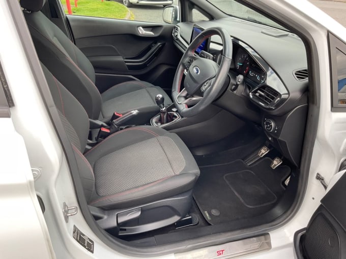 2025 Ford Fiesta