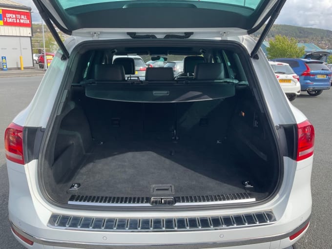2017 Volkswagen Touareg