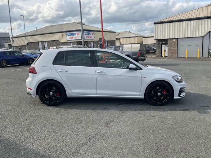 2025 Volkswagen Golf