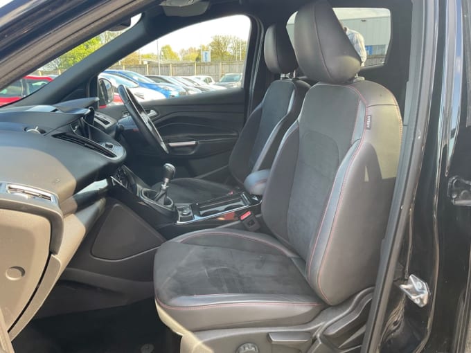 2025 Ford Kuga