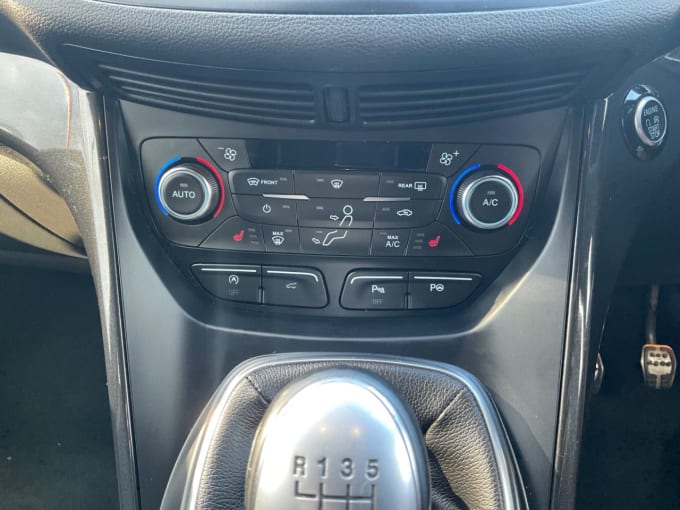 2025 Ford Kuga