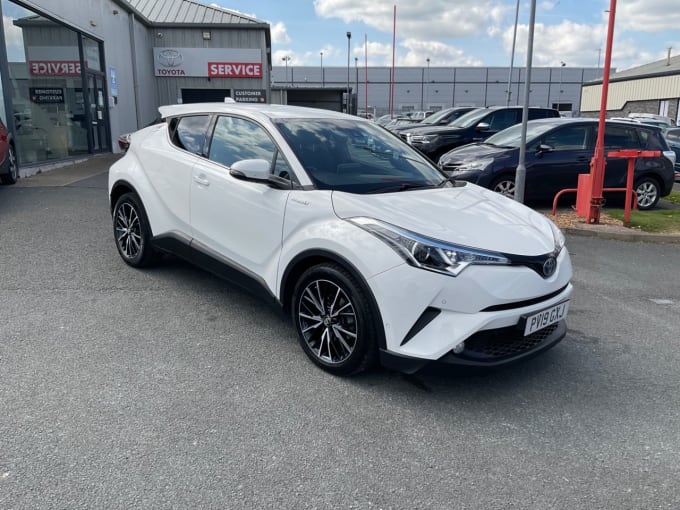 2025 Toyota C-hr
