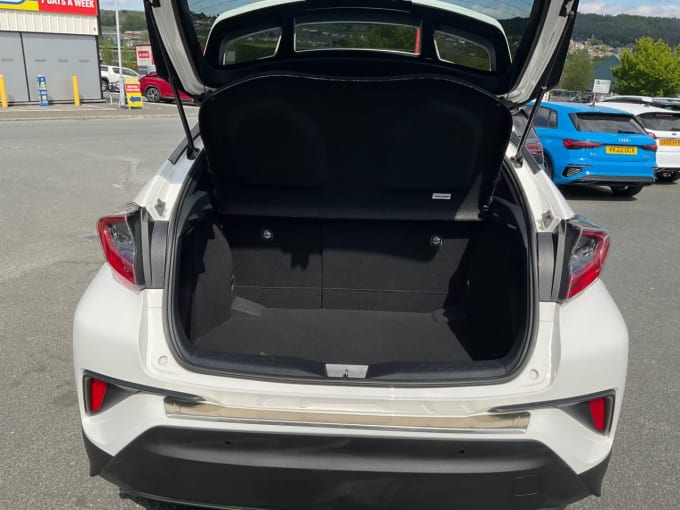 2025 Toyota C-hr