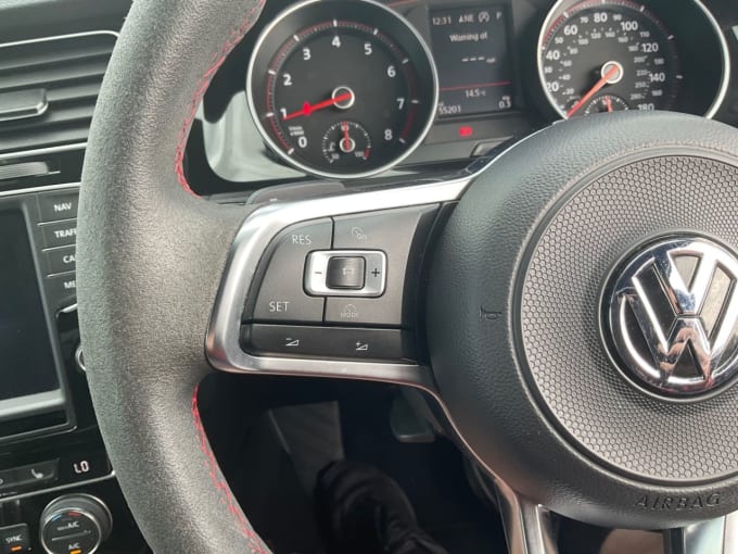 2025 Volkswagen Golf