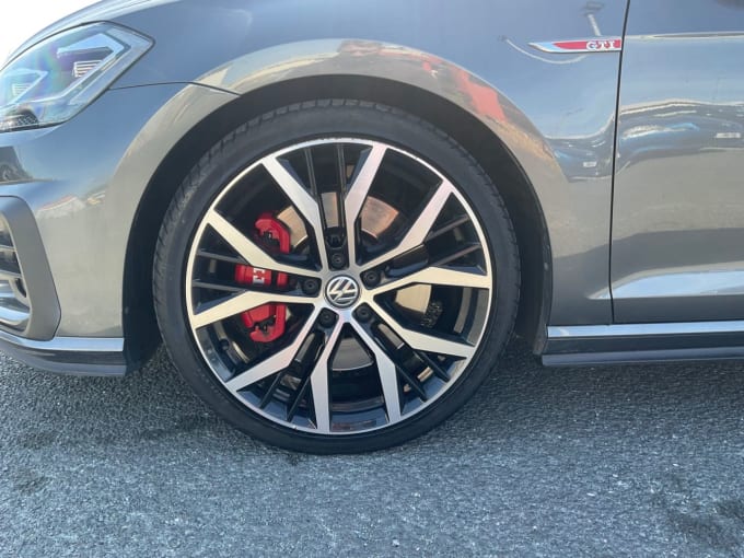 2025 Volkswagen Golf