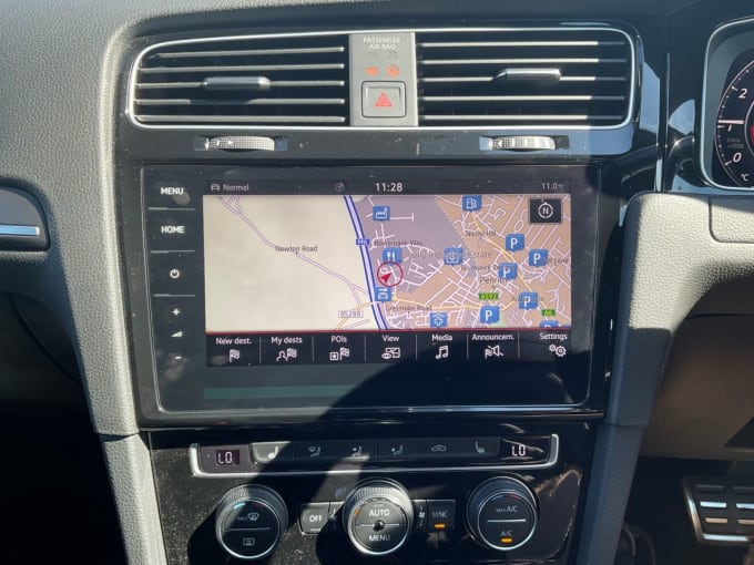2025 Volkswagen Golf