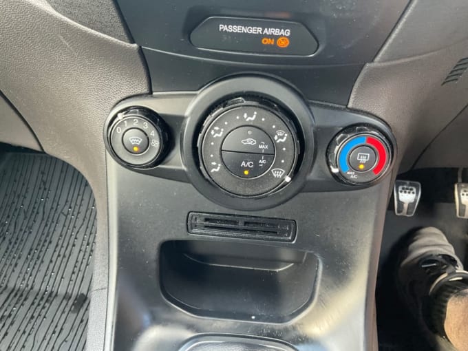 2025 Ford Fiesta
