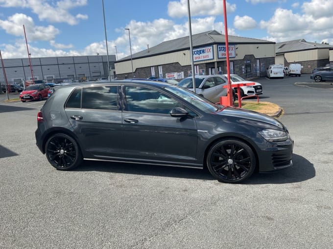 2025 Volkswagen Golf