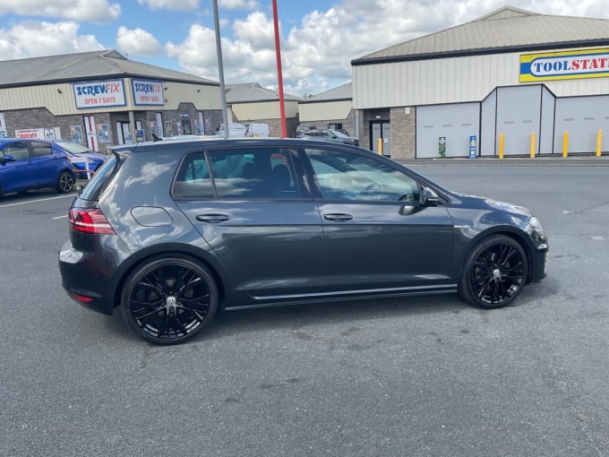 2025 Volkswagen Golf