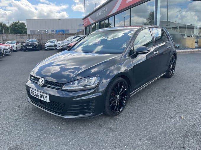 2025 Volkswagen Golf