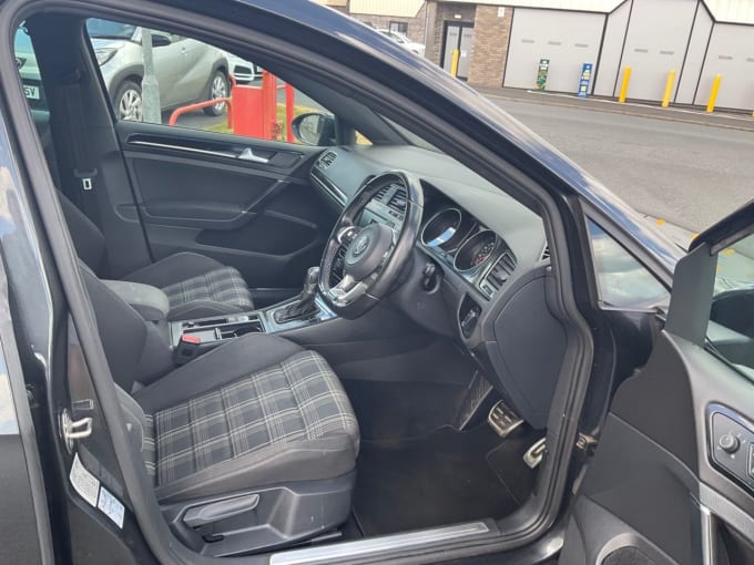 2025 Volkswagen Golf