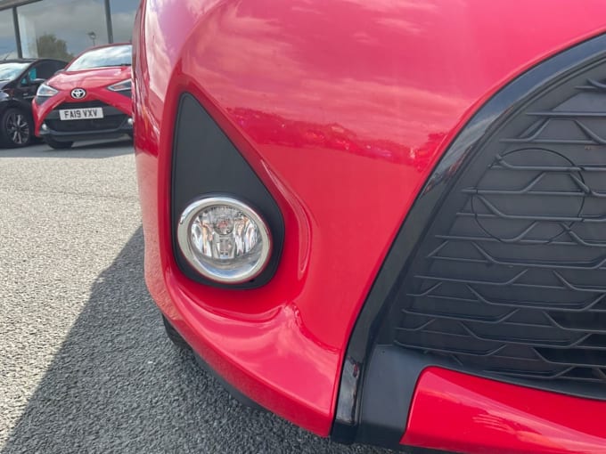 2025 Toyota Yaris