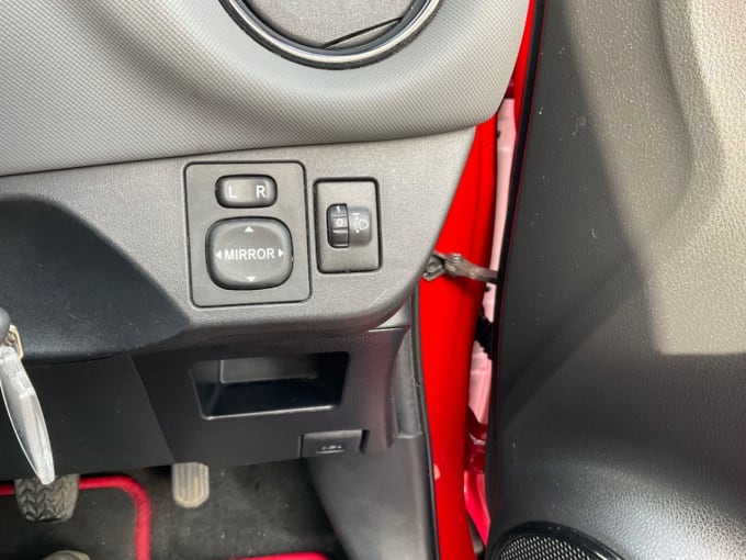 2025 Toyota Yaris