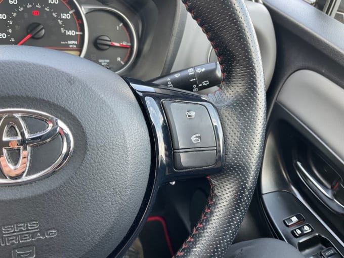 2025 Toyota Yaris