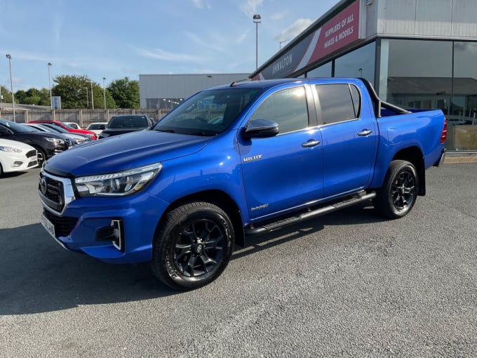 2025 Toyota Hi-lux
