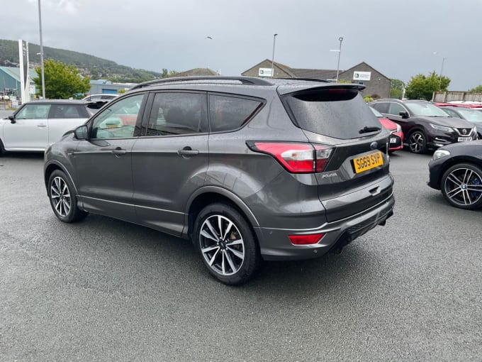 2025 Ford Kuga