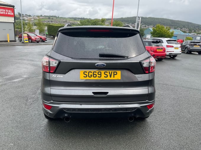 2025 Ford Kuga