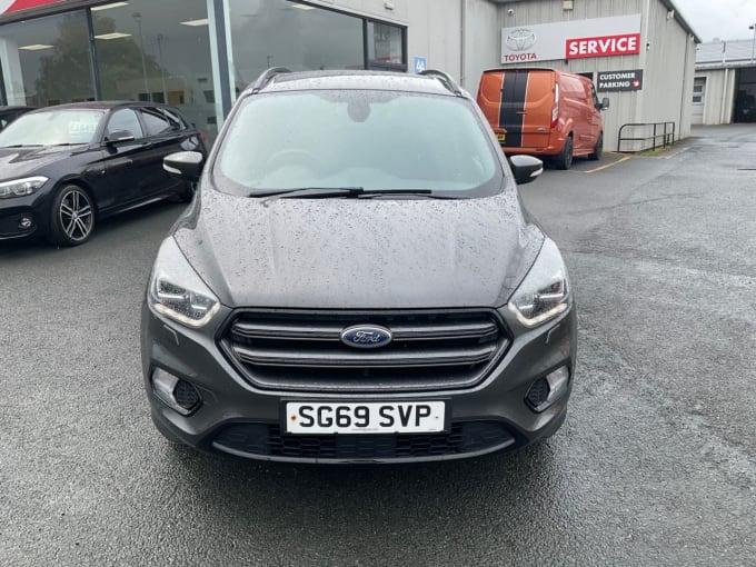 2025 Ford Kuga