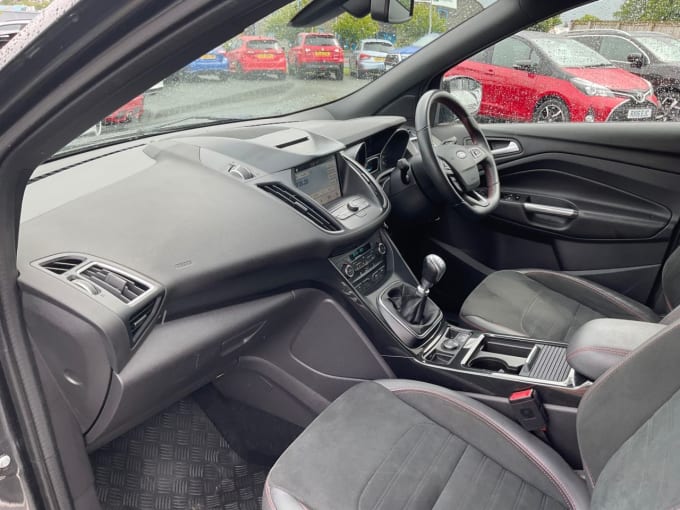 2025 Ford Kuga