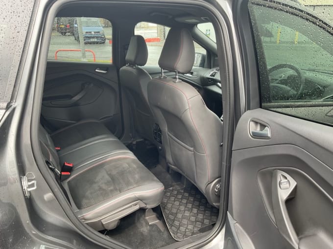 2025 Ford Kuga