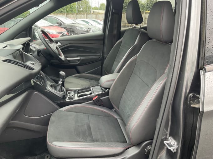 2025 Ford Kuga