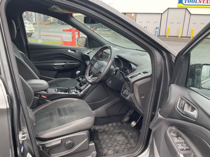 2025 Ford Kuga