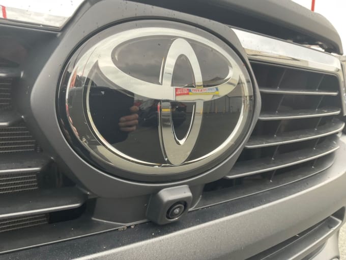 2025 Toyota Hi-lux