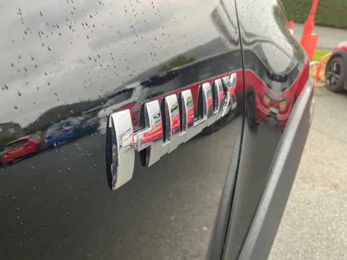 2025 Toyota Hi-lux